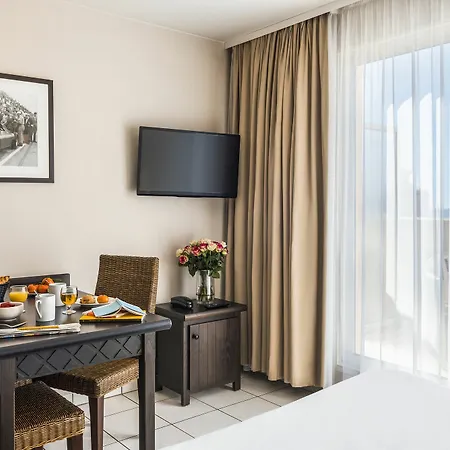 Adagio Monaco Monte Cristo Босолей