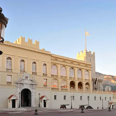 Adagio Monaco Monte Cristo בוסוליי